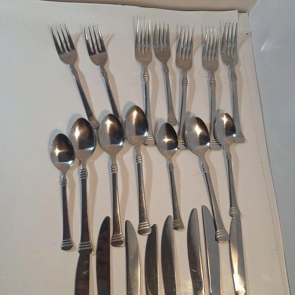 Cambridge Stainless Steel Flatware Silverware‎ 19 Pieces
